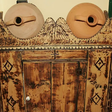 Dora's House Istrios